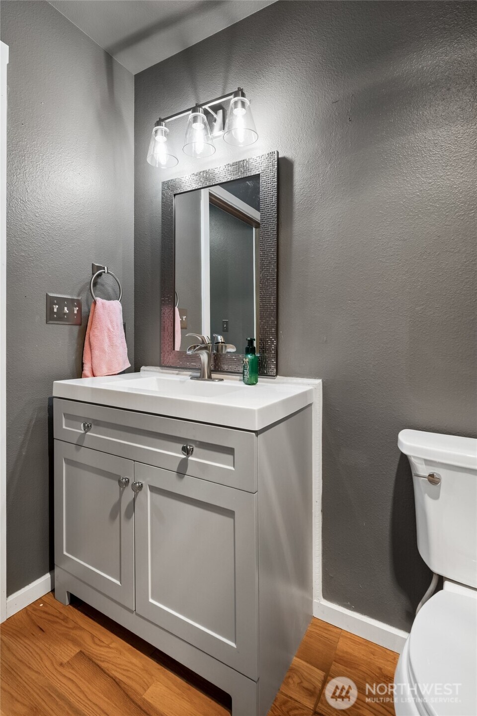 17631 Clear Lake Boulevard SE, Yelm, WA 98597