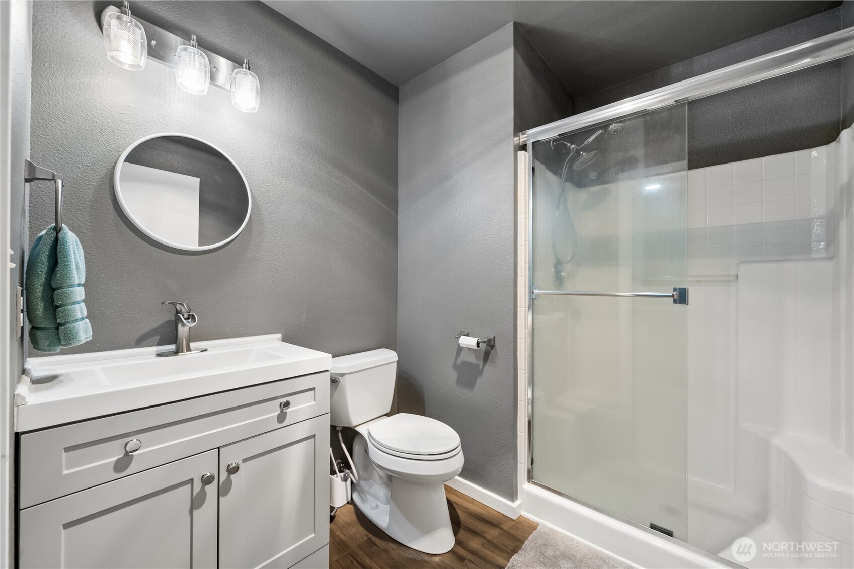 17631 Clear Lake Boulevard SE, Yelm, WA 98597