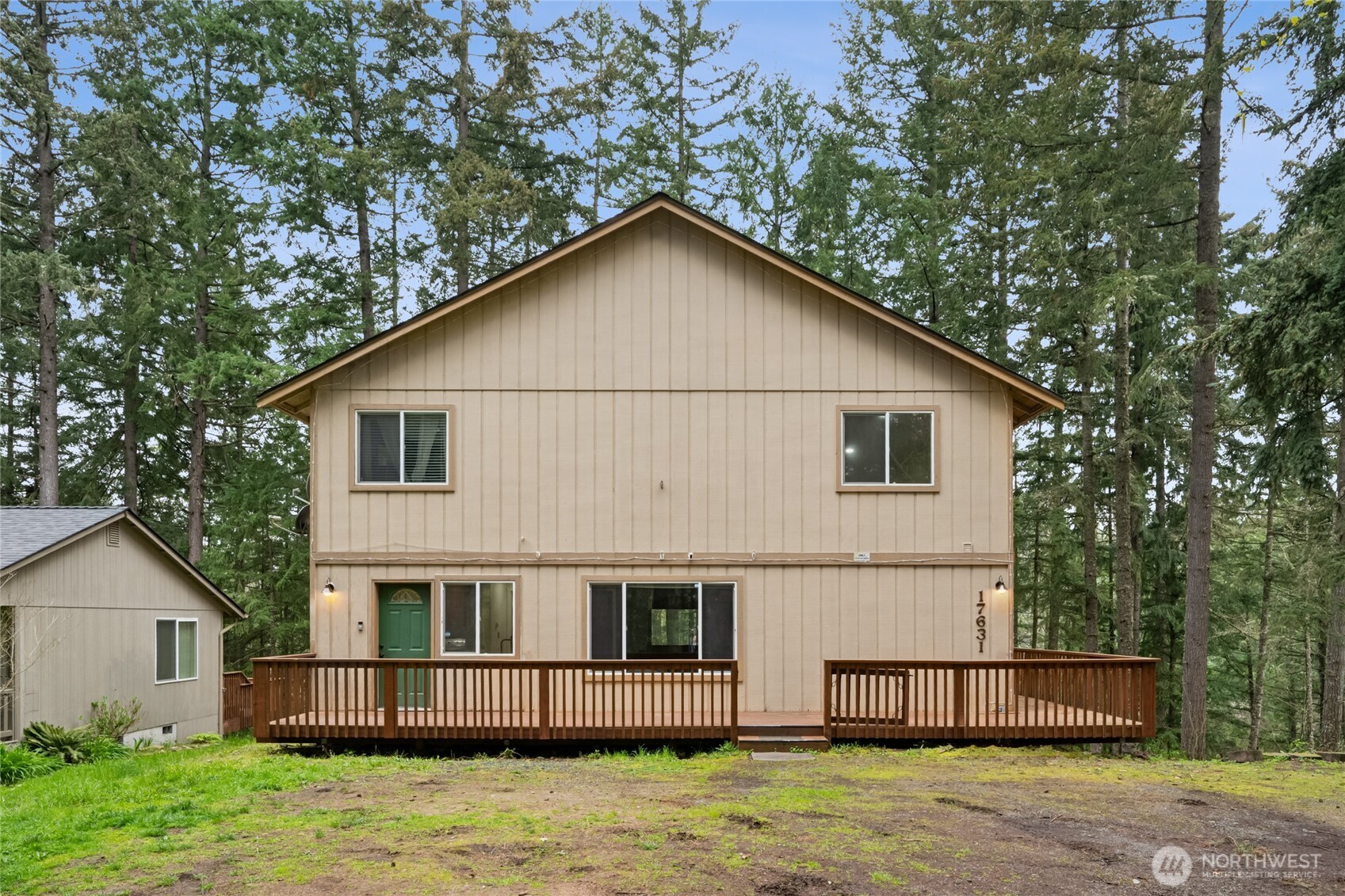 17631 Clear Lake Boulevard SE, Yelm, WA 98597