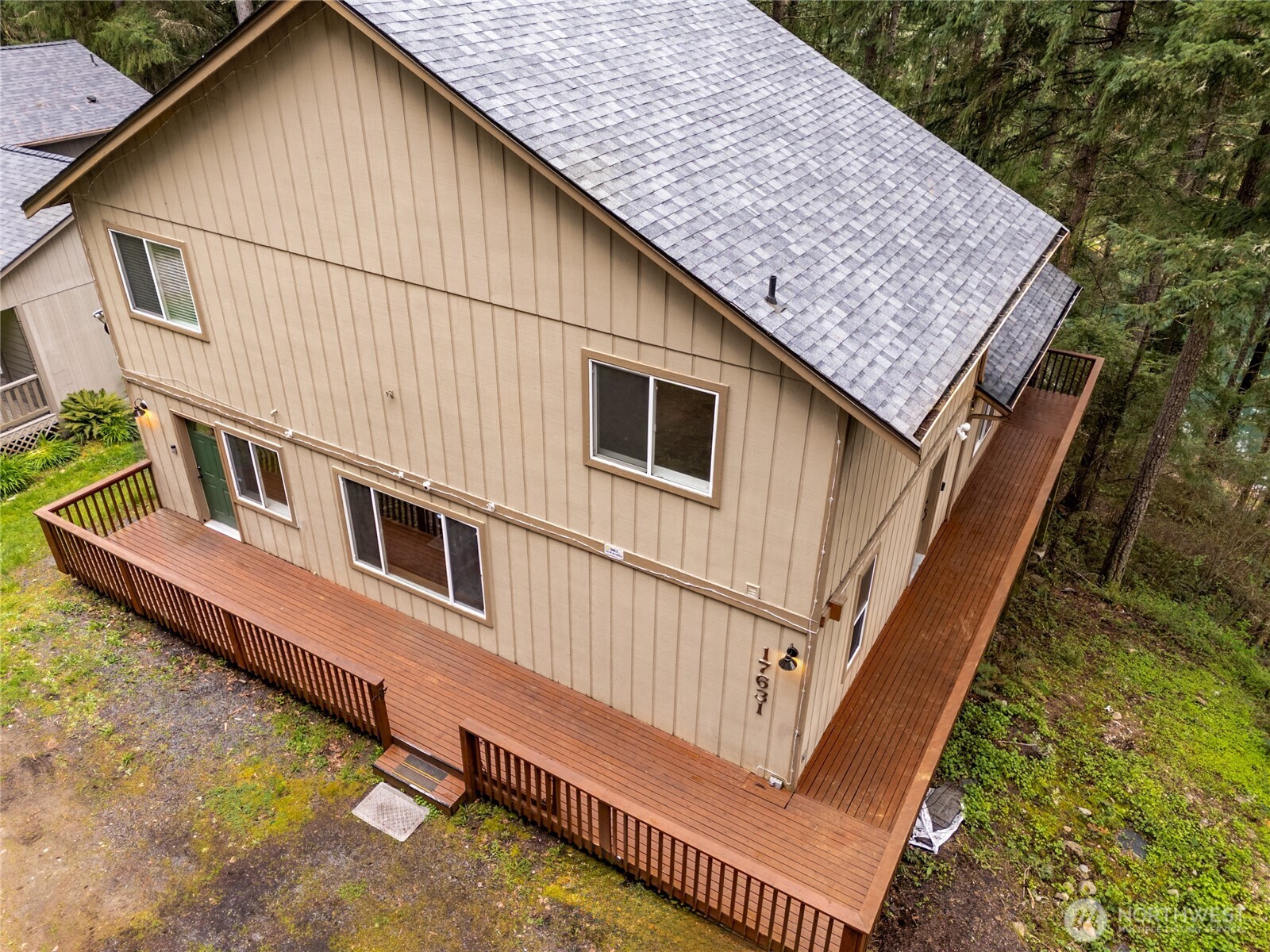 17631 Clear Lake Boulevard SE, Yelm, WA 98597