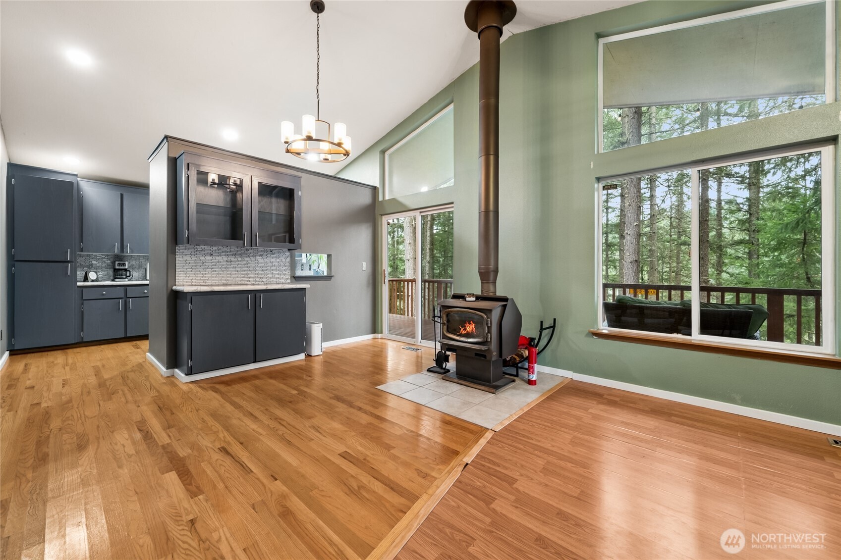 17631 Clear Lake Boulevard SE, Yelm, WA 98597