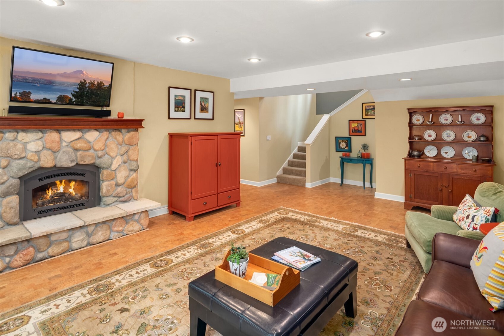 14616 216th Avenue NE, Woodinville, WA 98077