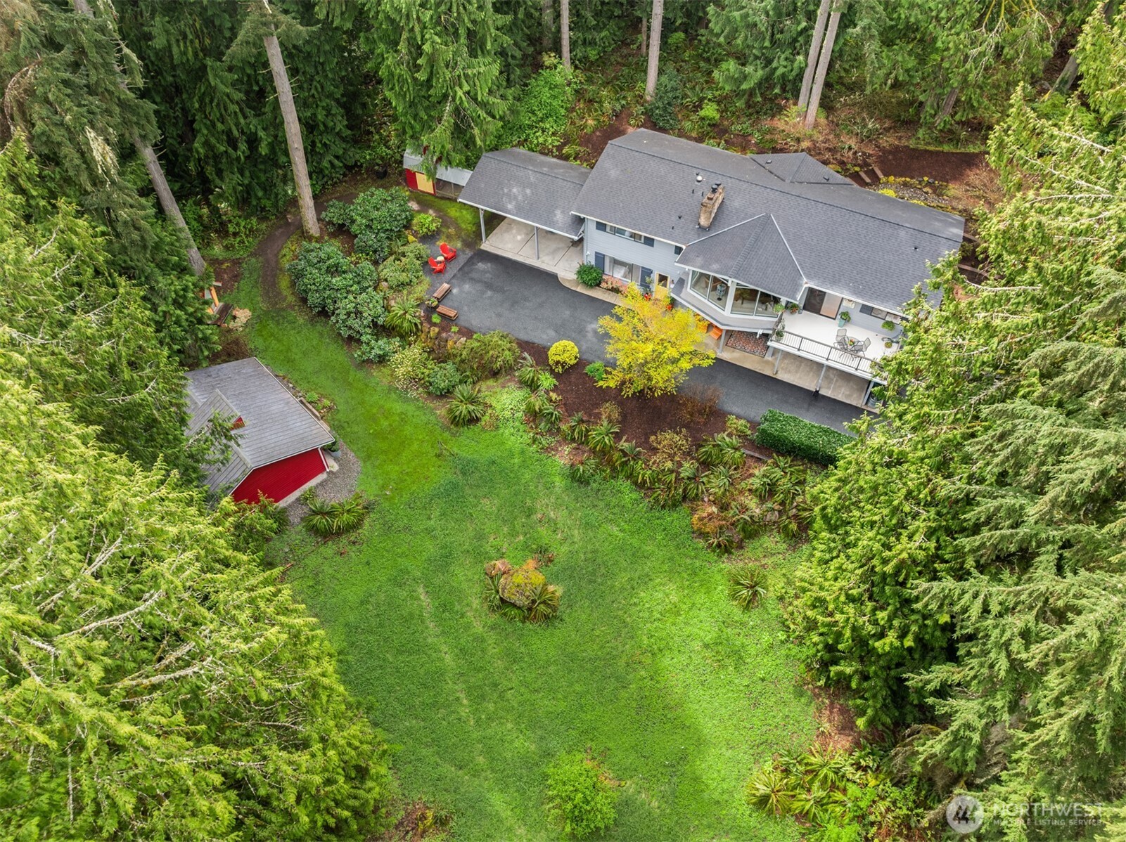 14616 216th Avenue NE, Woodinville, WA 98077