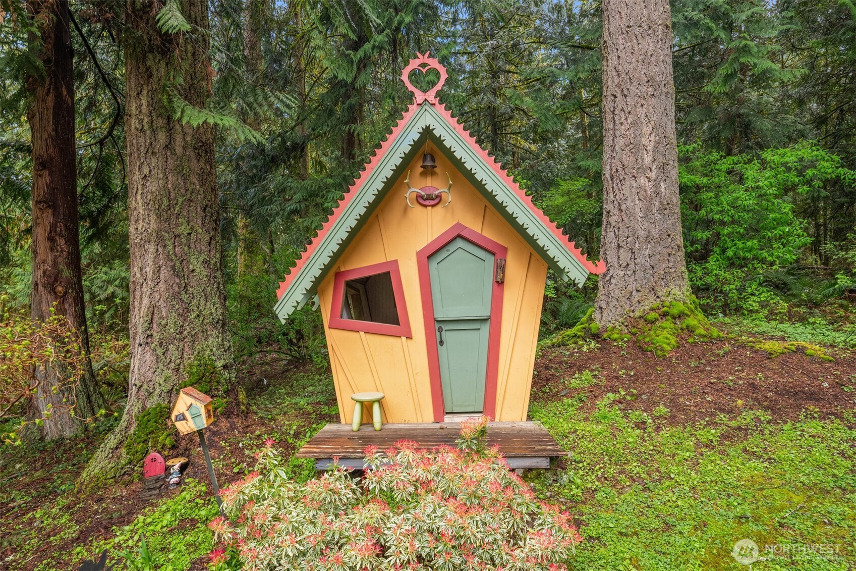 14616 216th Avenue NE, Woodinville, WA 98077