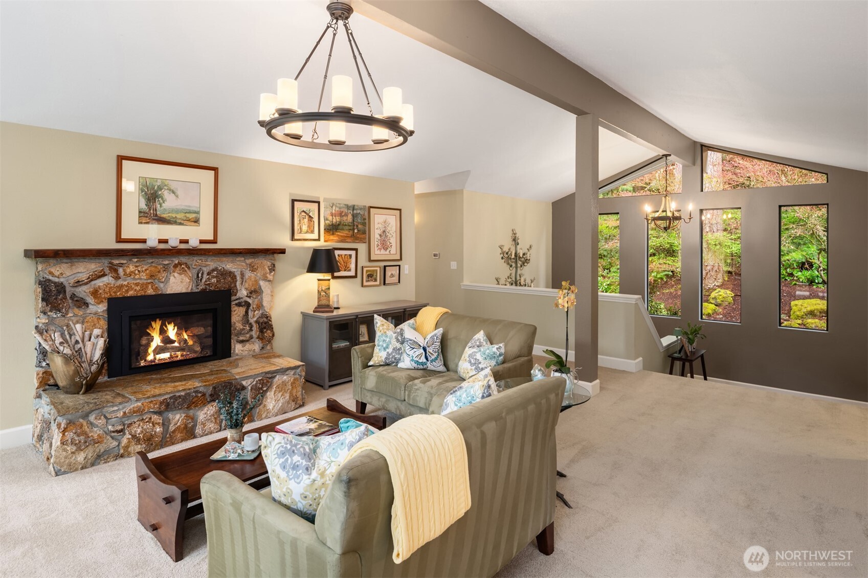 14616 216th Avenue NE, Woodinville, WA 98077