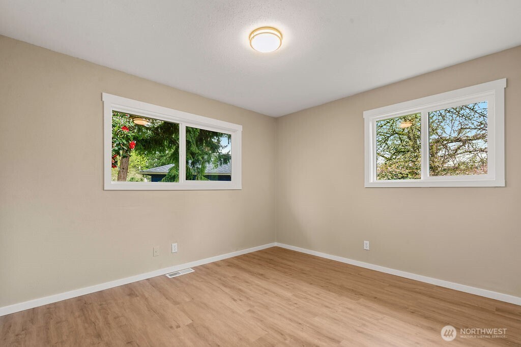 8408 Dalton Drive SW, Lakewood, WA 98498