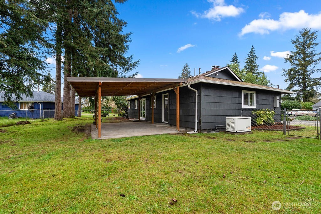 8408 Dalton Drive SW, Lakewood, WA 98498