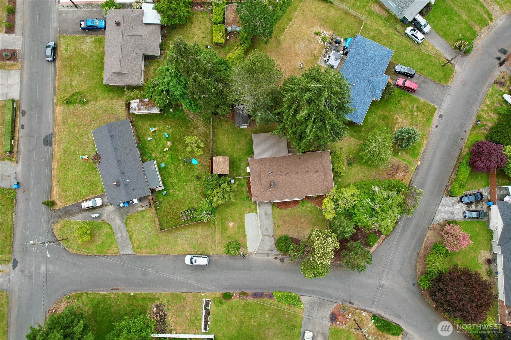 8408 Dalton Drive SW, Lakewood, WA 98498