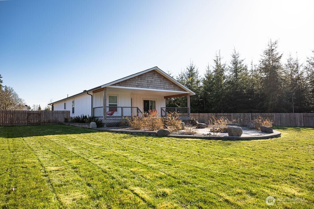 997 King John's Way , Forks, WA 98331