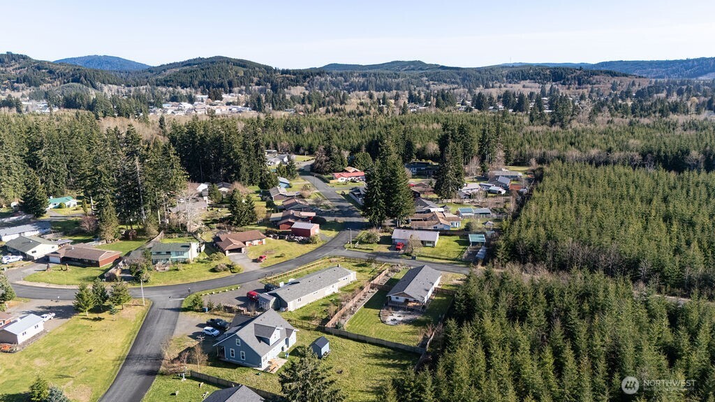 997 King John's Way , Forks, WA 98331