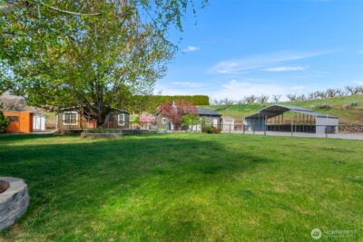2524 NE J Street , East Wenatchee, WA 98802 - Photo 1