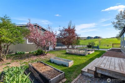 2524 NE J Street , East Wenatchee, WA 98802 - Photo 11