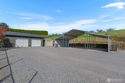 2524 NE J Street , East Wenatchee, WA 98802 - Photo 4
