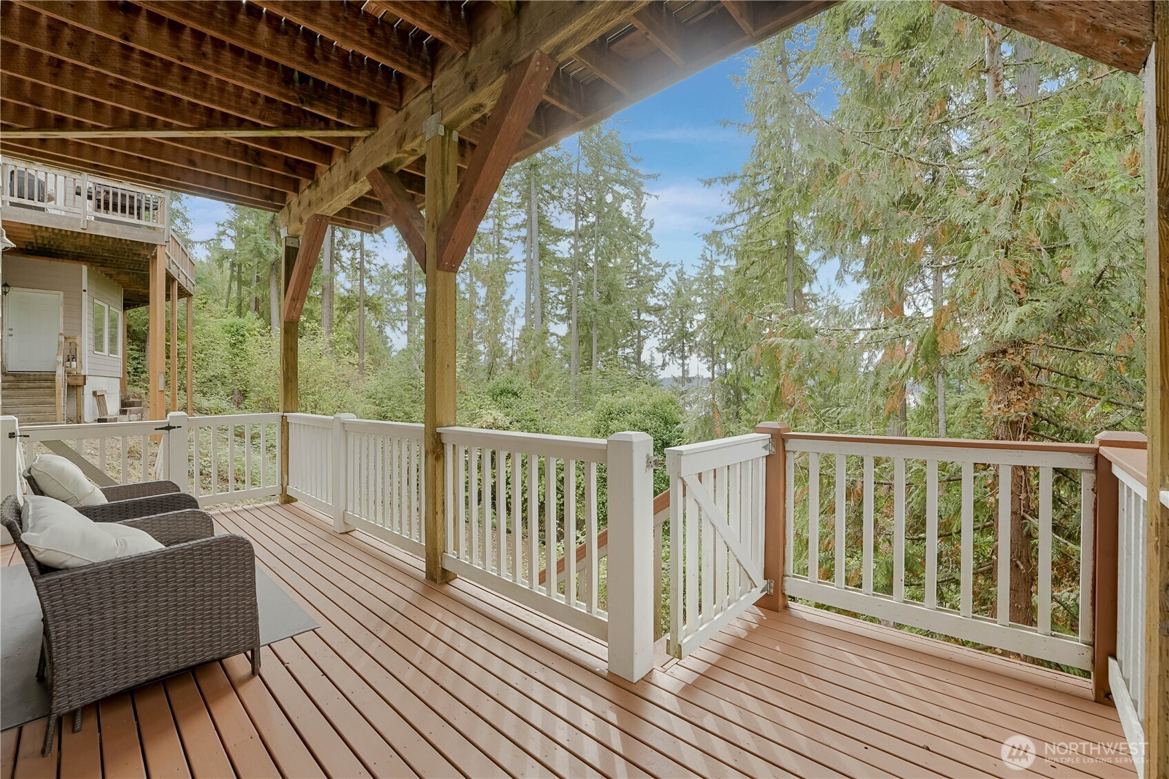825 206th Avenue NE, Sammamish, WA 98074-6651