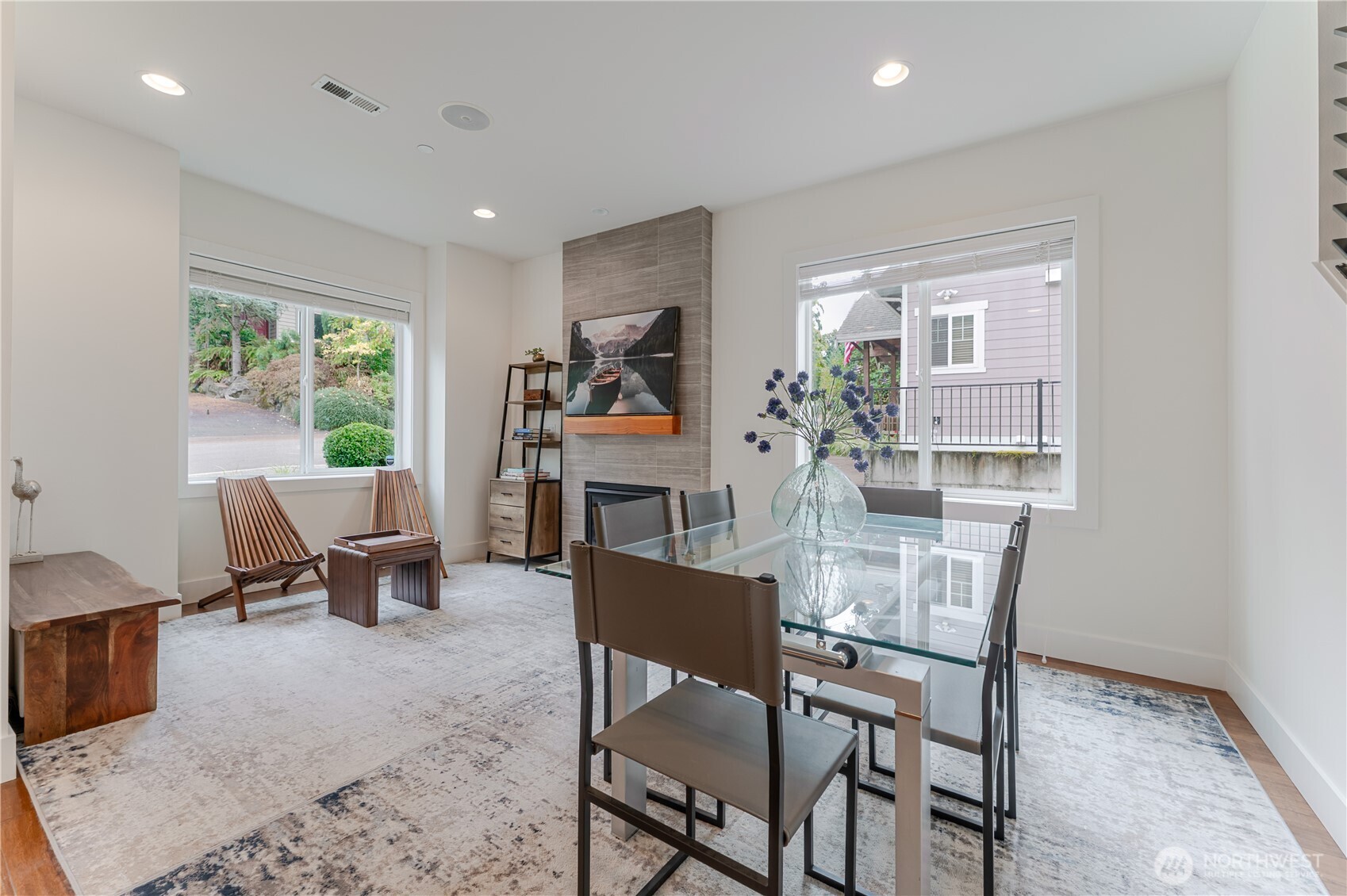 825 206th Avenue NE, Sammamish, WA 98074-6651