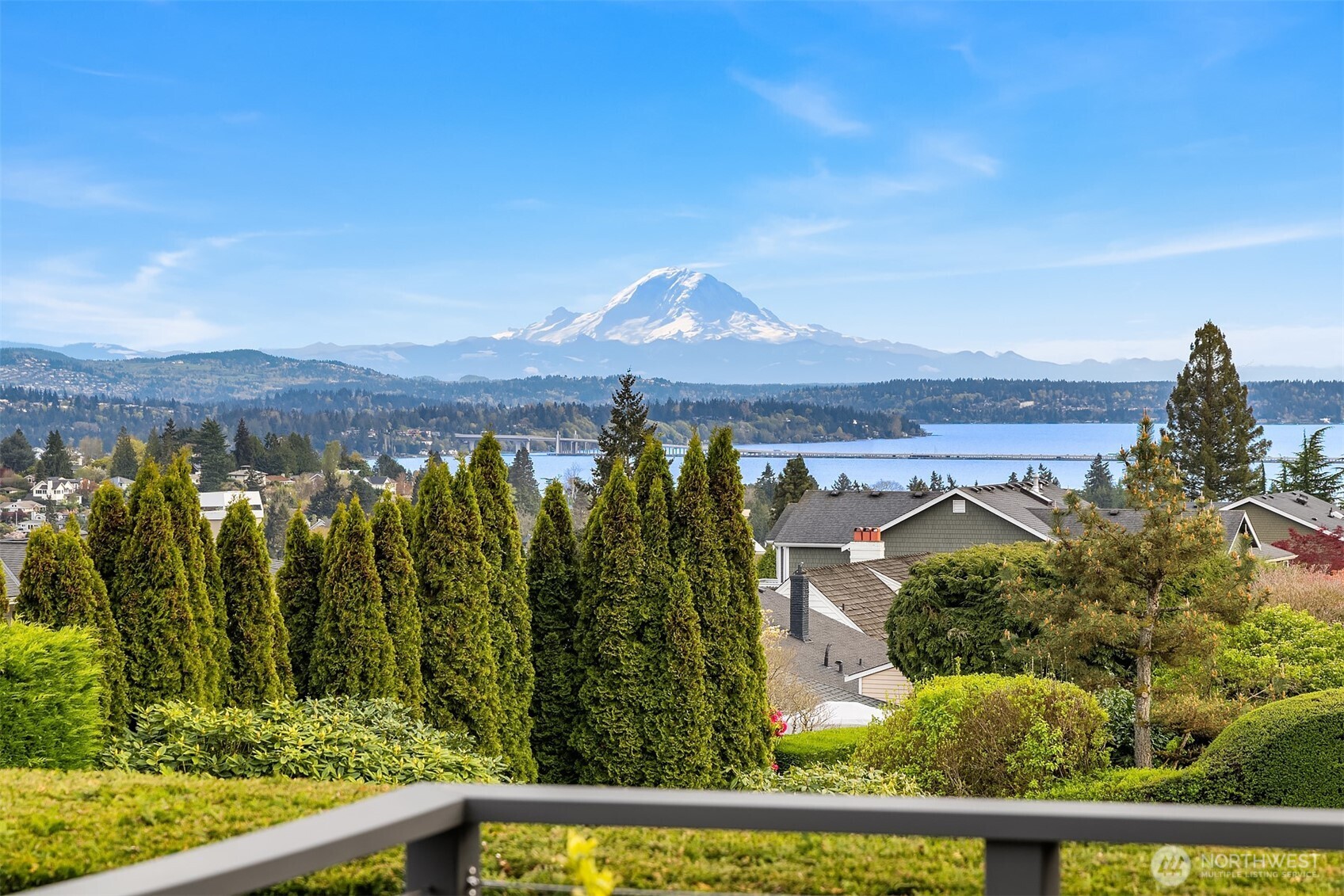 7310 51st Avenue NE, Seattle, WA 98115