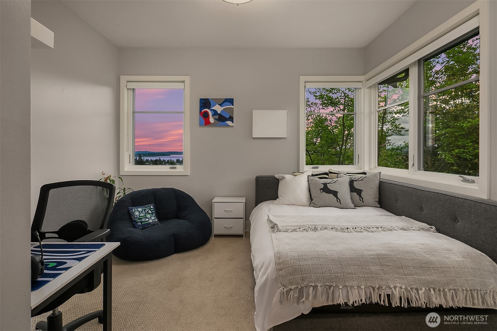 7310 51st Avenue NE, Seattle, WA 98115