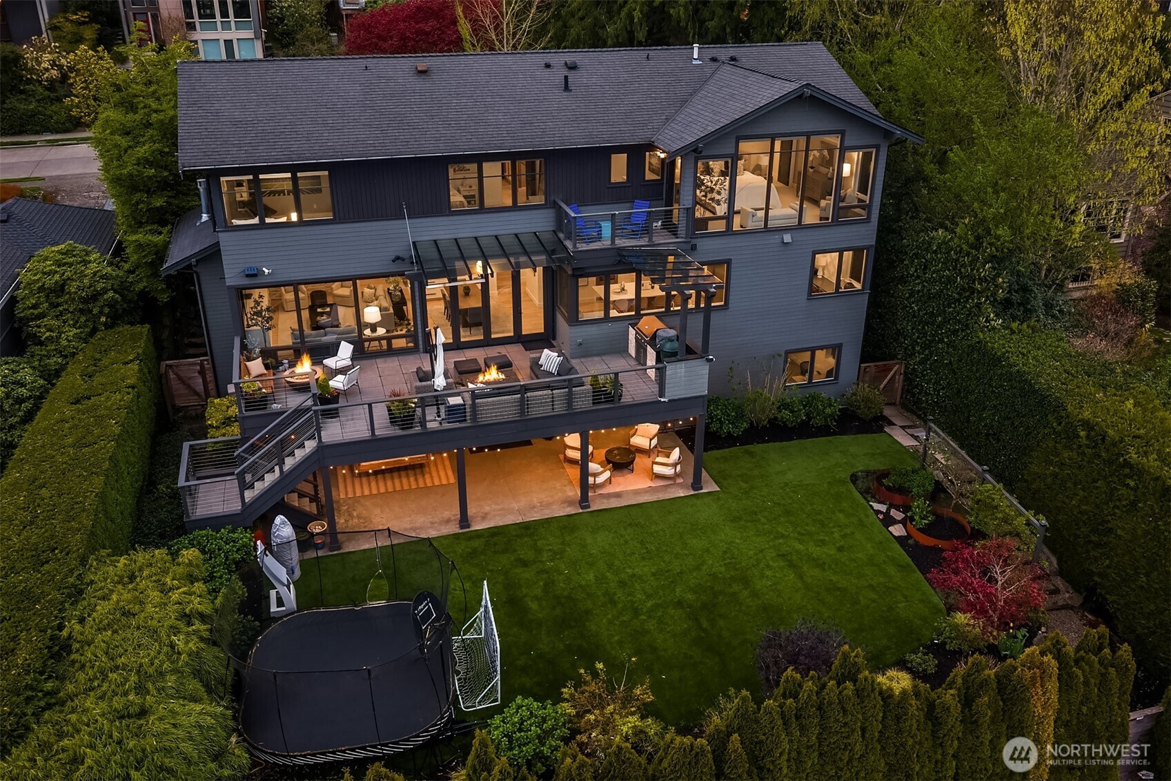 7310 51st Avenue NE, Seattle, WA 98115