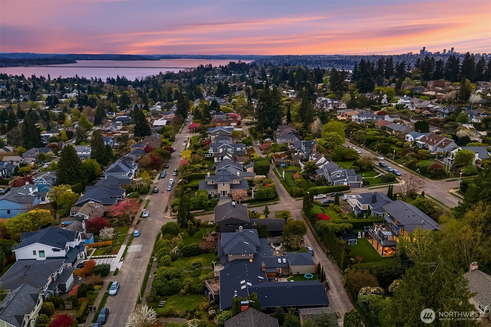 7310 51st Avenue NE, Seattle, WA 98115