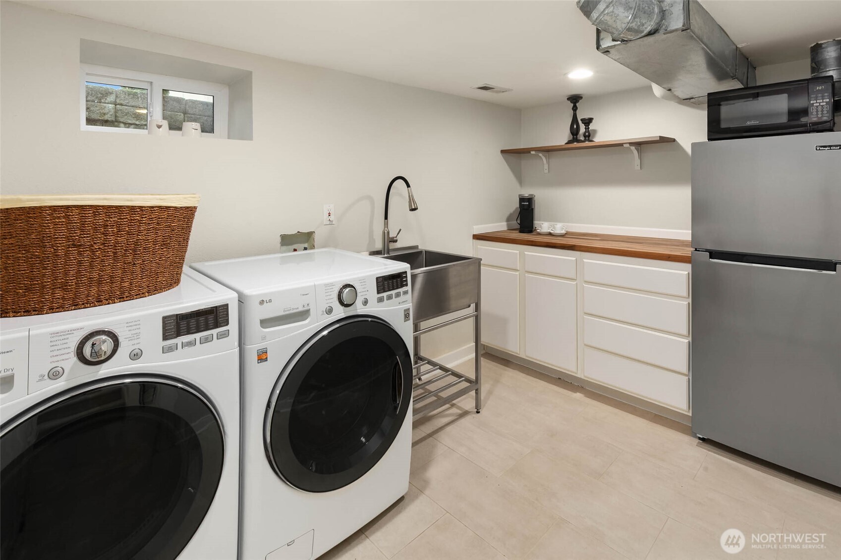 6035 111th Avenue NE, Kirkland, WA 98033
