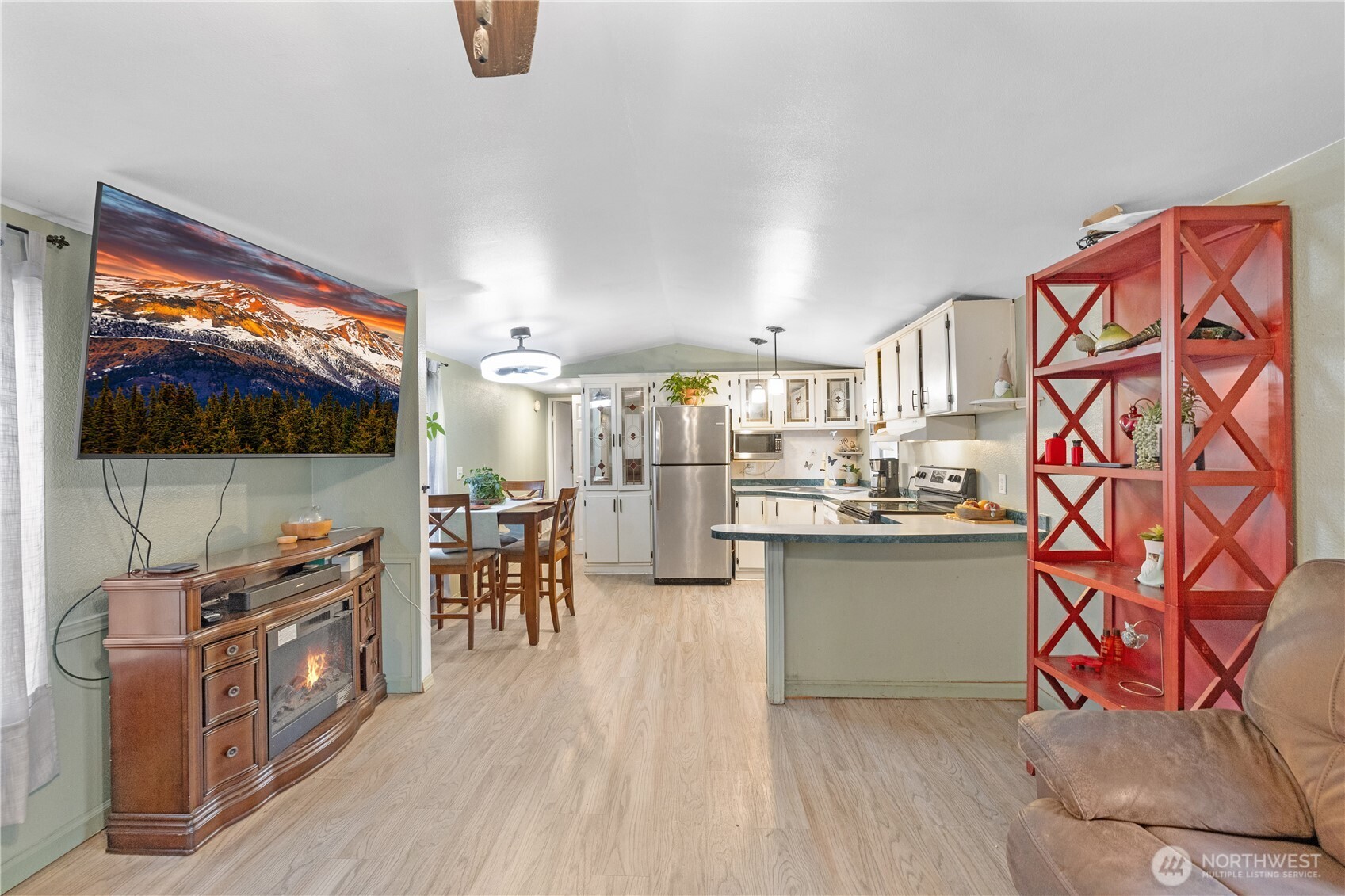 9810 State Avenue #16, Marysville, WA 98270