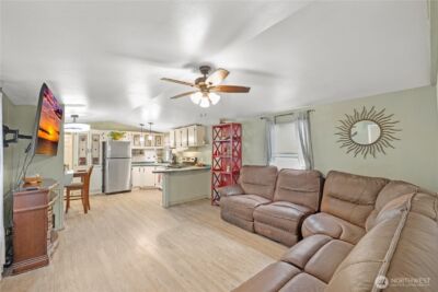 9810 State Avenue #16, Marysville, WA 98270 - Photo 4