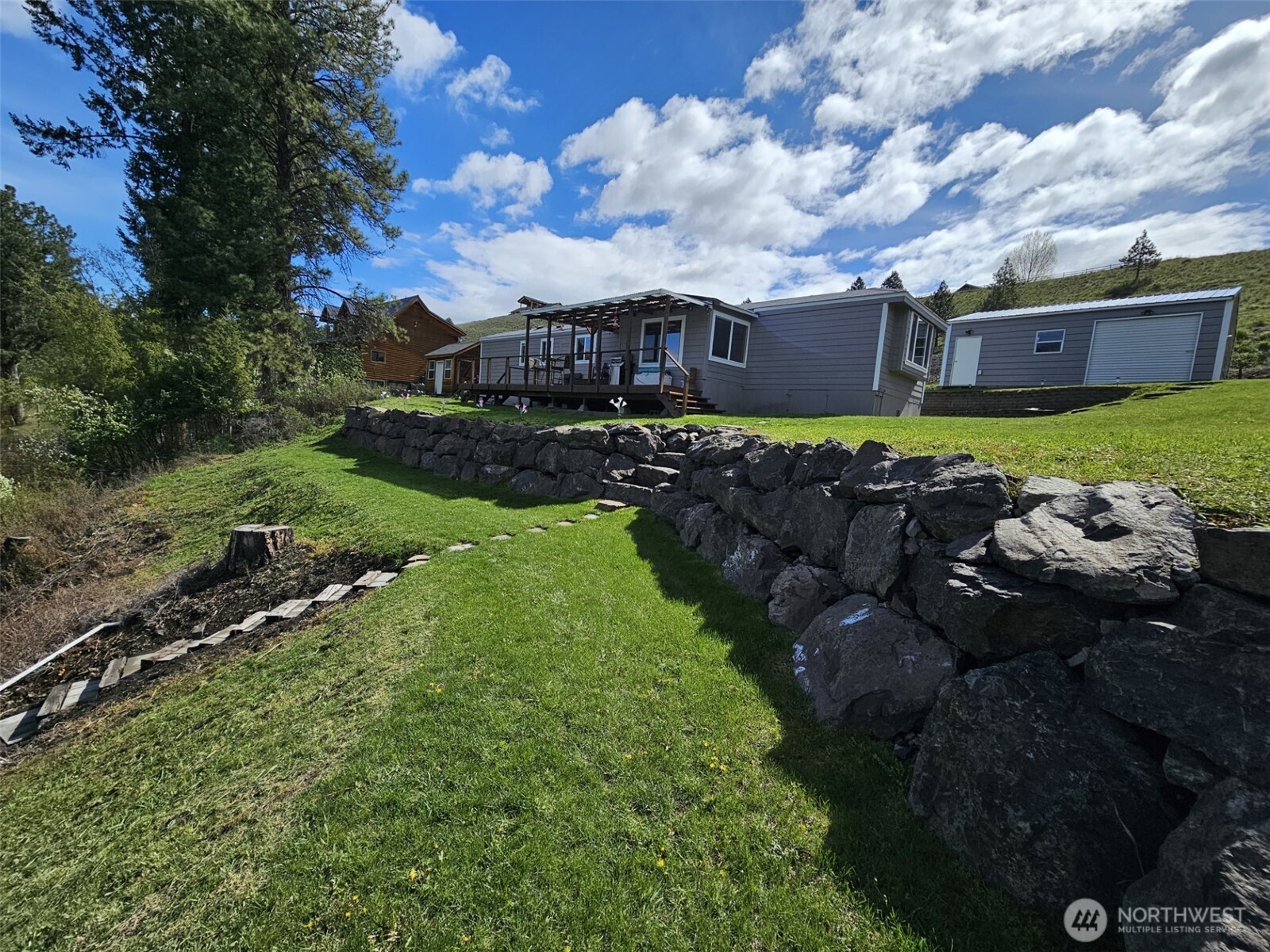 7 Bremner Lane , Republic, WA 99166
