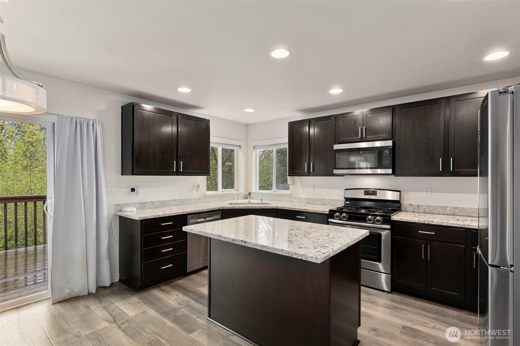 744 Courage Court , Port Orchard, WA 98366