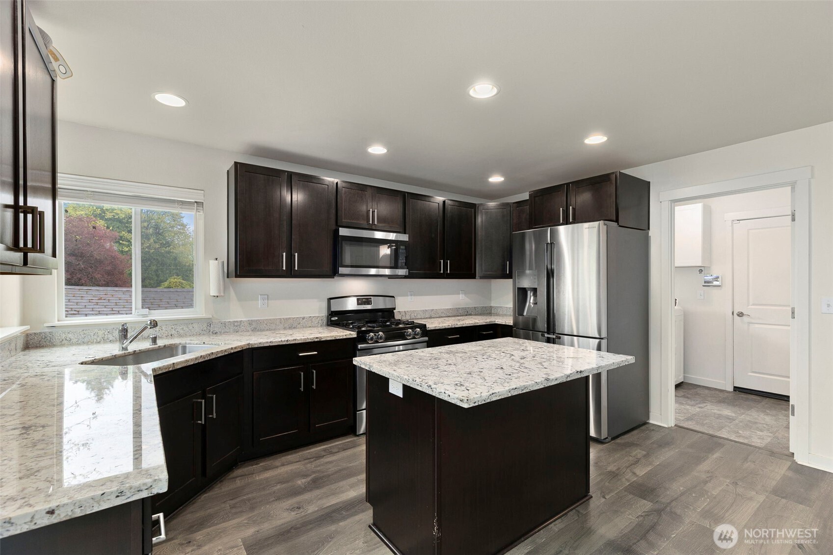 744 Courage Court , Port Orchard, WA 98366