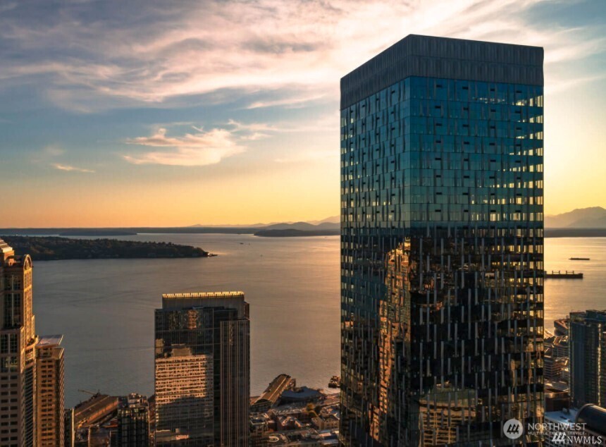 1340 4th Avenue #5706, Seattle, WA 98101