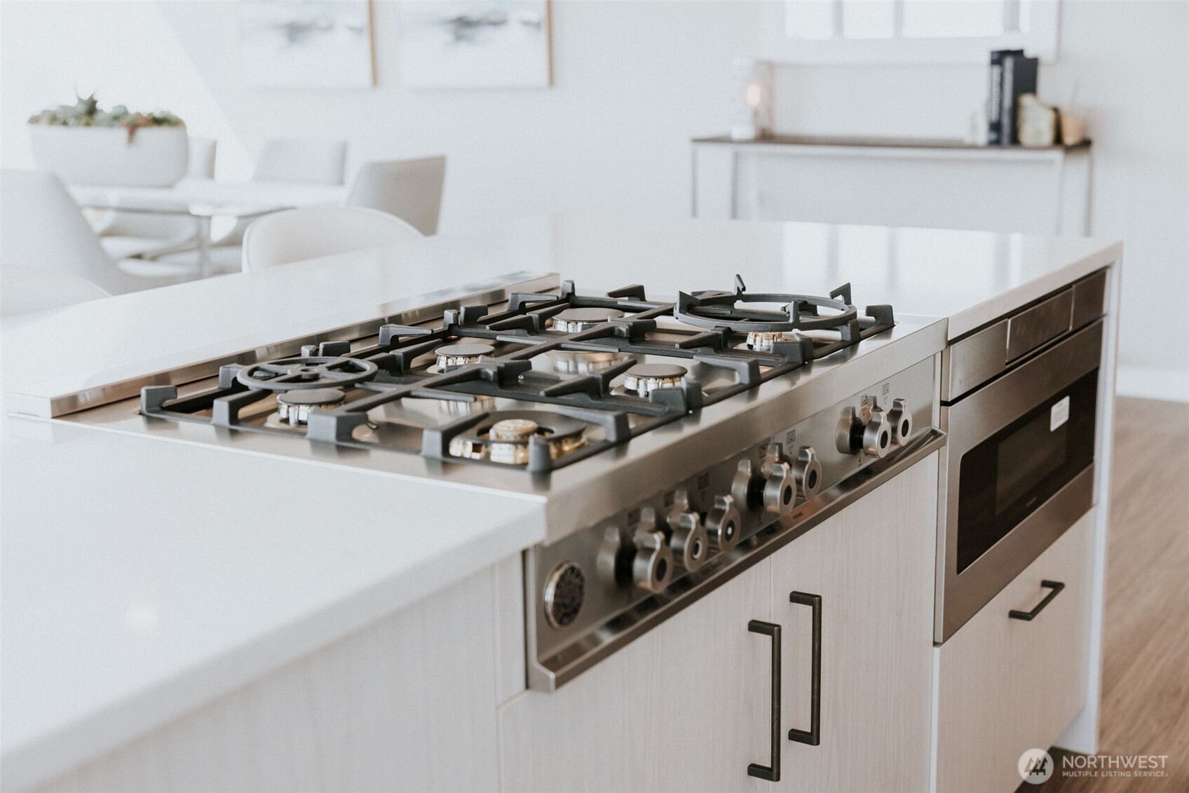 1340 4th Avenue #5706, Seattle, WA 98101