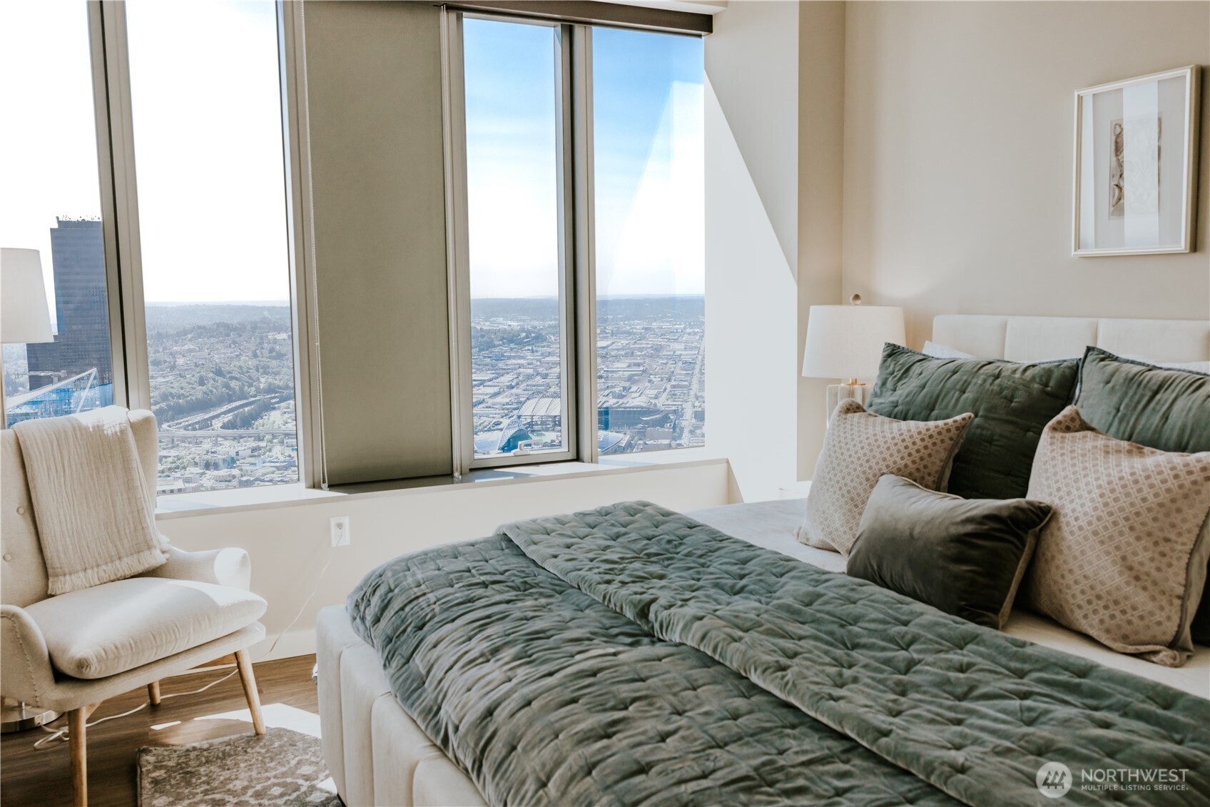 1340 4th Avenue #5706, Seattle, WA 98101