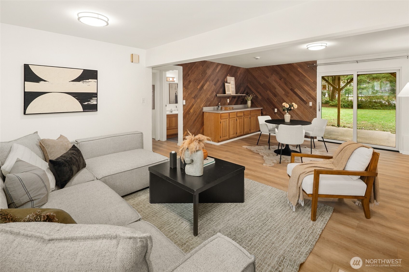 19044 NE 165th Place , Woodinville, WA 98072