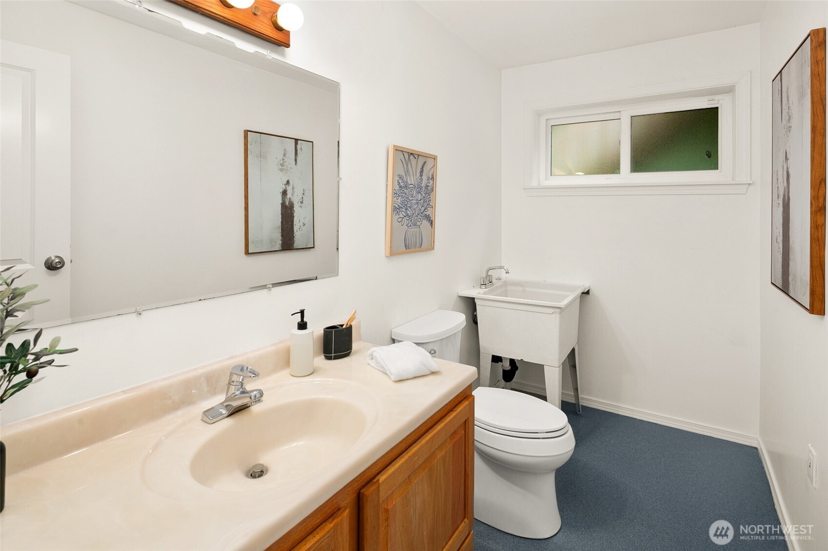 19044 NE 165th Place , Woodinville, WA 98072