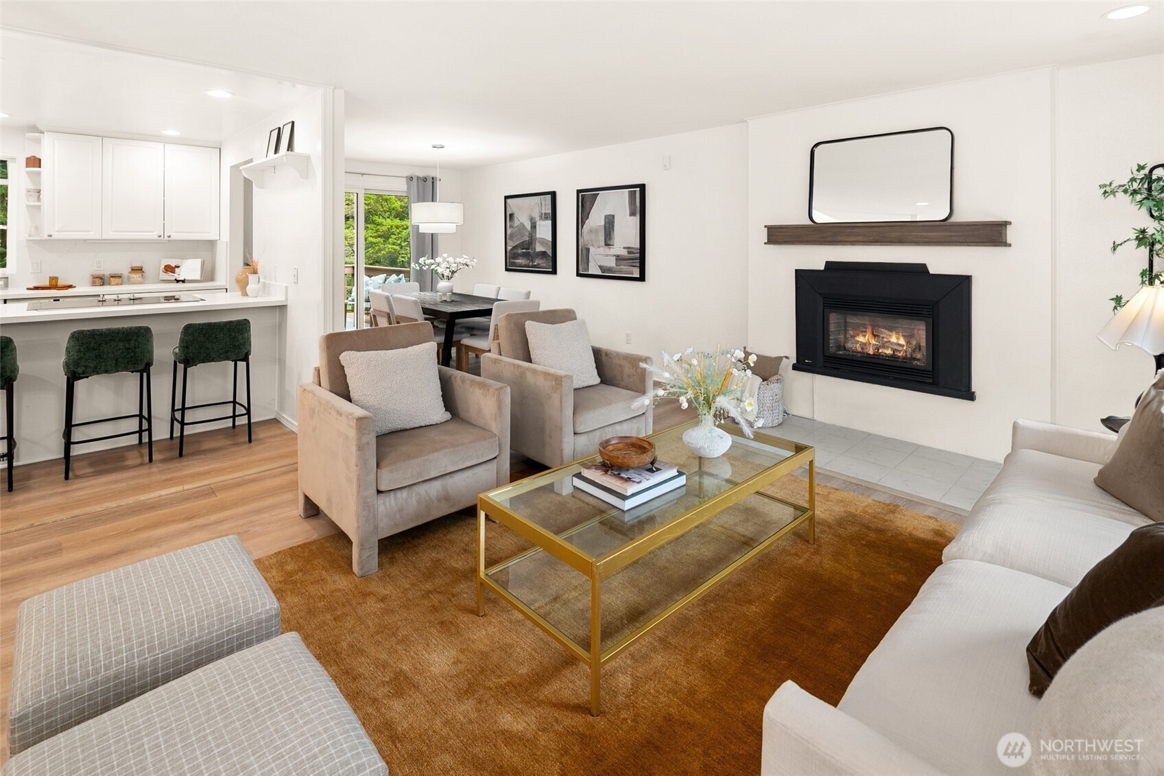 19044 NE 165th Place , Woodinville, WA 98072