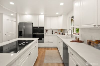 19044 NE 165th Place , Woodinville, WA 98072 - Photo 10