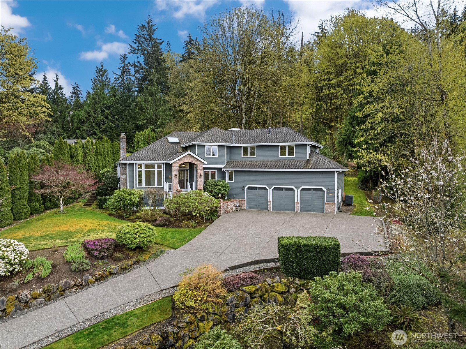 18605 SE 174th Way , Renton, WA 98058