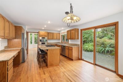 18605 SE 174th Way , Renton, WA 98058 - Photo 11