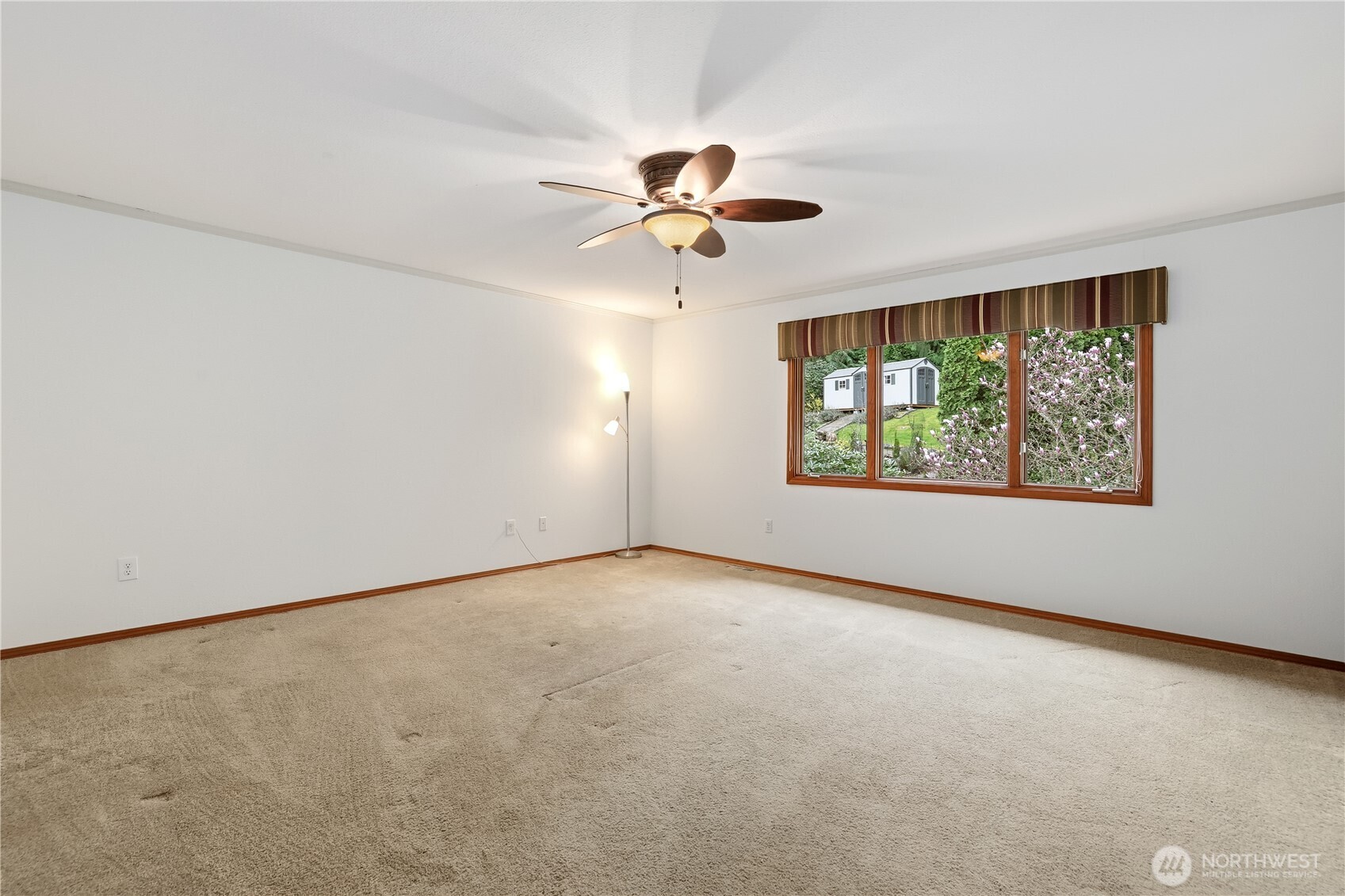 18605 SE 174th Way , Renton, WA 98058