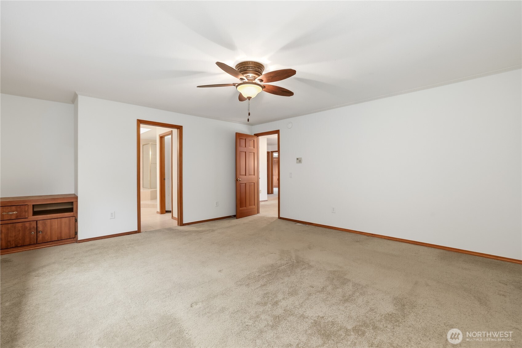 18605 SE 174th Way , Renton, WA 98058