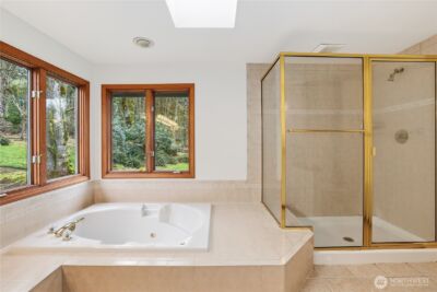 18605 SE 174th Way , Renton, WA 98058 - Photo 22