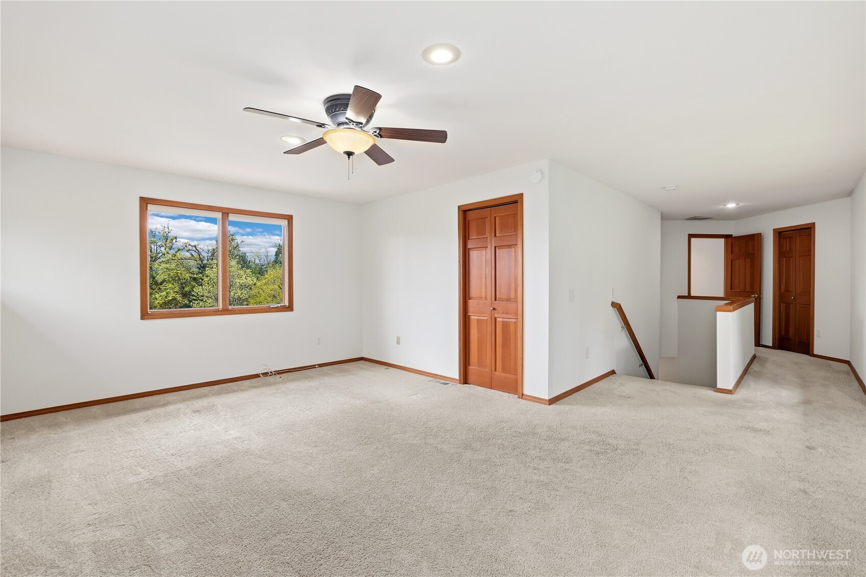 18605 SE 174th Way , Renton, WA 98058