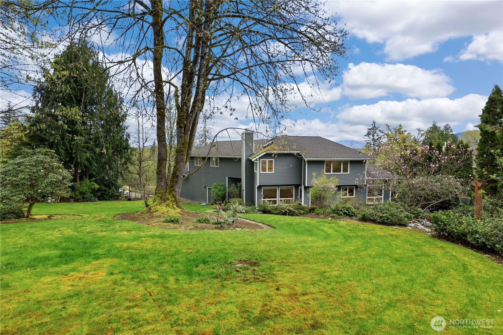 18605 SE 174th Way , Renton, WA 98058
