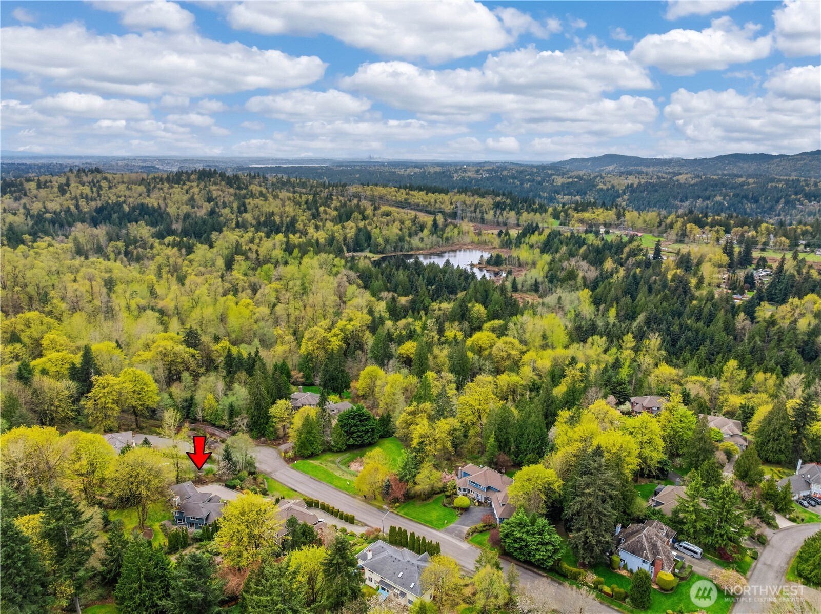 18605 SE 174th Way , Renton, WA 98058