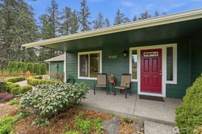 17107 17th Avenue Ct S, Spanaway, WA 98387-9106 - Photo 4
