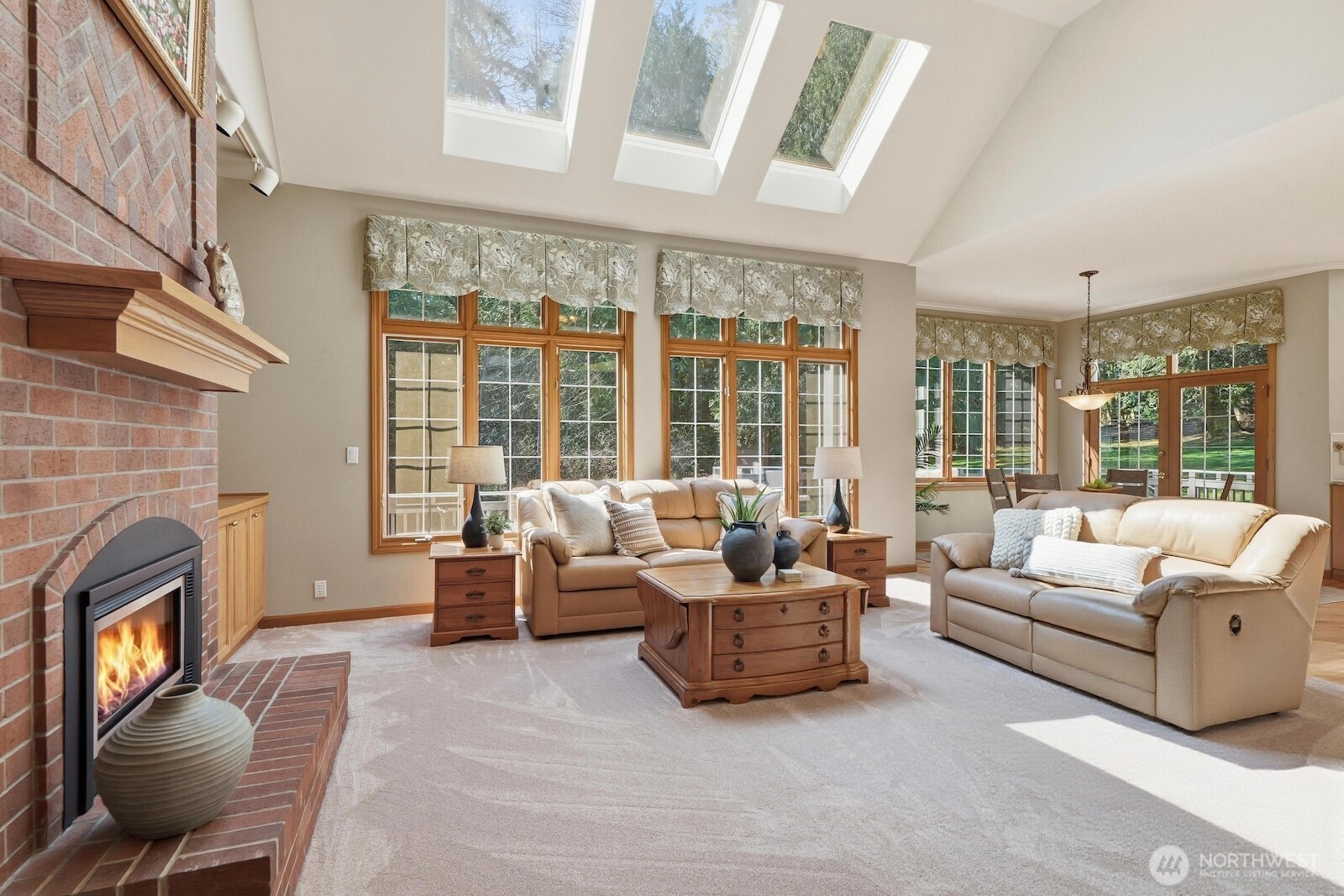 14029 171st Lane NE, Woodinville, WA 98072-9395