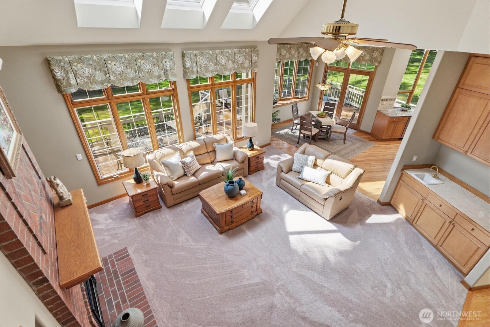 14029 171st Lane NE, Woodinville, WA 98072-9395