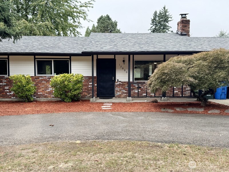 12800 NE 28th , Vancouver, WA 98682