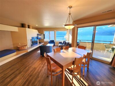 1 Lakeside 707-N , Manson, WA 98831