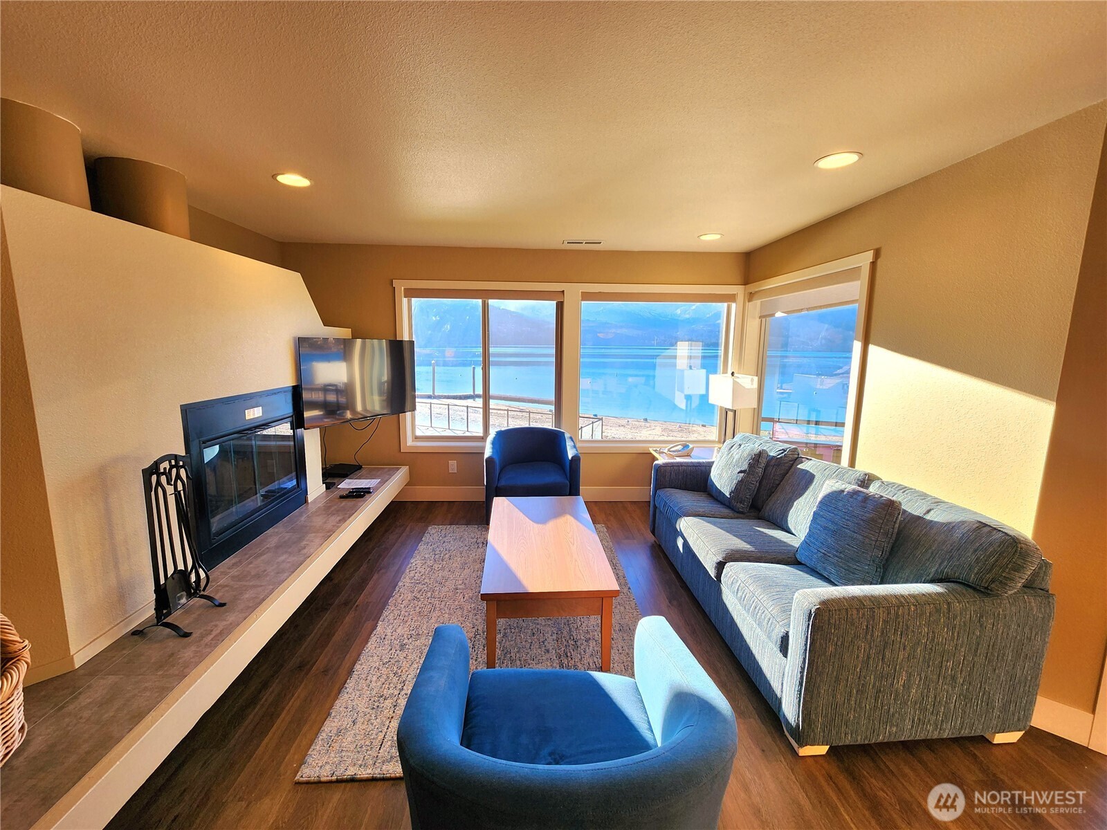 1 Lakeside 707-N , Manson, WA 98831